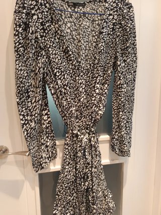 Vestido estampado Zara