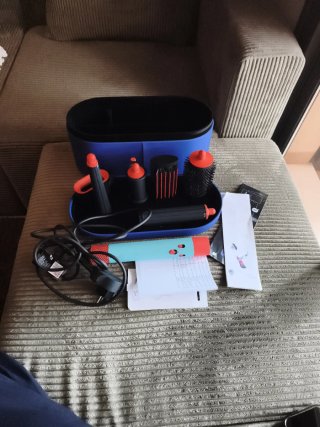 Dyson Airwrap azul-Perfecto estado.