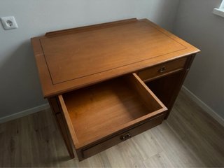 Escritorio de madera maciza con 2 cajones