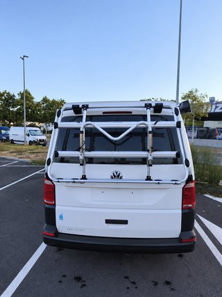 VOLKSWAGEN T6 CAMPER | TECHO ELEVABLE | 102 CV
