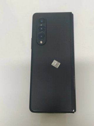 Samsung Galaxy Z Fold 3