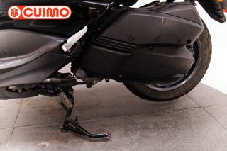 YAMAHA XMAX 300