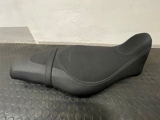 Asiento Confort Yamaha MT-09 V3. Negro