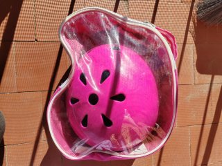 Patines rosas infantiles con protecciones