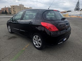 Peugeot 308 5p  Active 1.6 VTi 120cv POCOS KMS.
