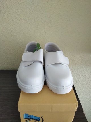 Zapatos de trabajo Kalma blancos