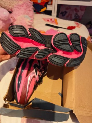 Zapatillas New Balance 2000 Talla 43