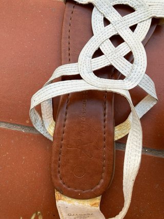 Sandalias blancas