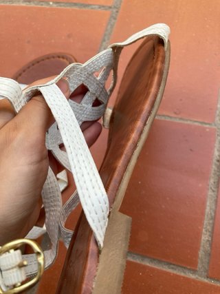 Sandalias blancas