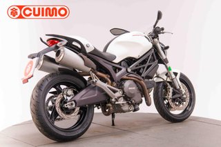 DUCATI MONSTER 696