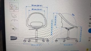 Silla IKEA con ruedas y base gris