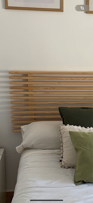 Cabecero de madera de pino
