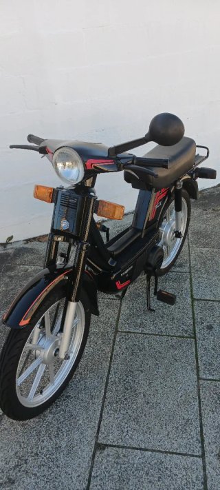 Vespino ALX Negra