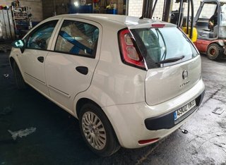 Puerta trasera derecha fiat 522992 punto (199)