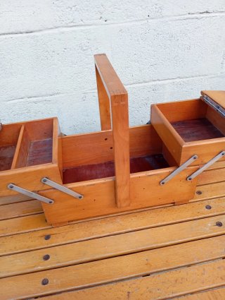 Cestello da cucito vintage in legno anni 50/60