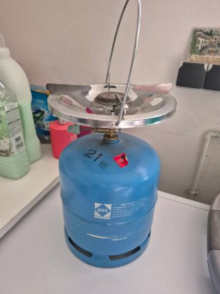 Hornillo Campingaz azul con bombona