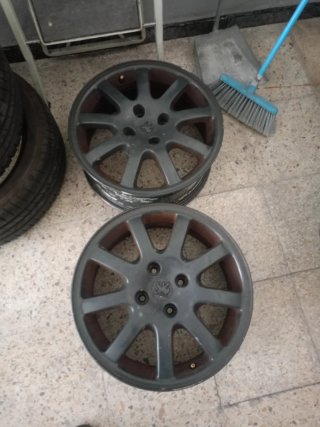 Llantas Peugeot 206 (2 unidades)