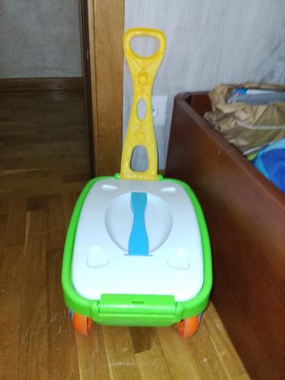 Carrito de construcción con bloques