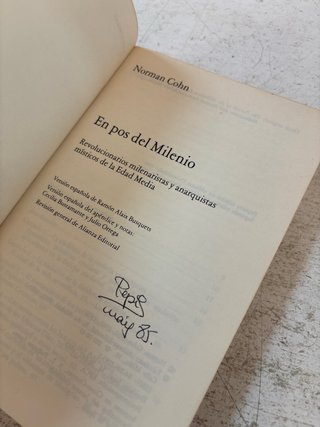 En pos del milenio revolucionarios milenaristas...