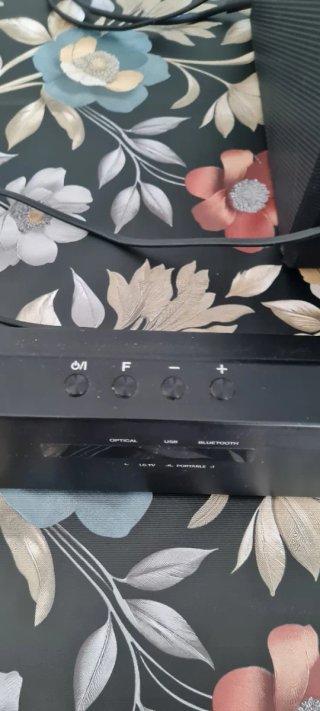 Barra de Sonido LG Inalámbrica Negra