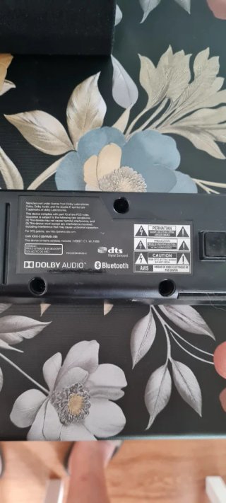Barra de Sonido LG Inalámbrica Negra