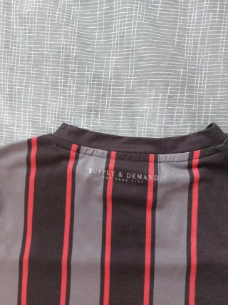 Camiseta Supply & Demand XS