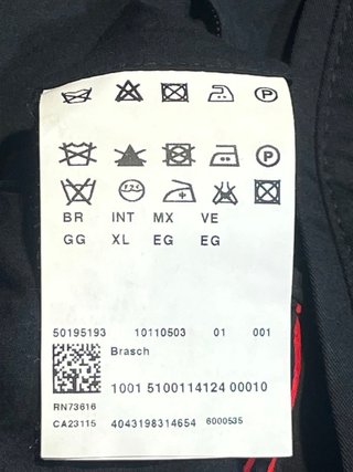Chaqueta Hugo Boss Negra Ligera Cremallera