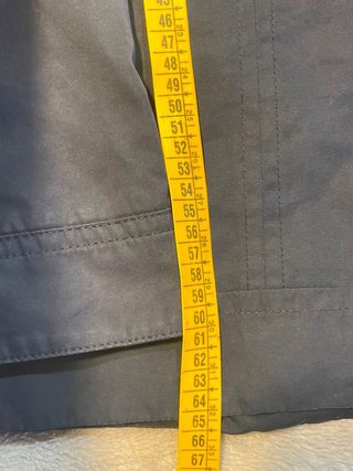 Chaqueta Hugo Boss Negra Ligera Cremallera