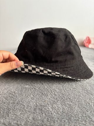 Gorro pescador reversible