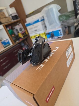 Cambio trasero Sram Rival AXS 12V
