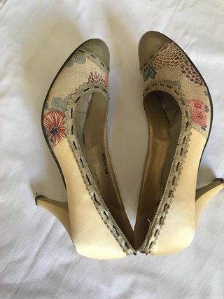 Scarpe con tacco
