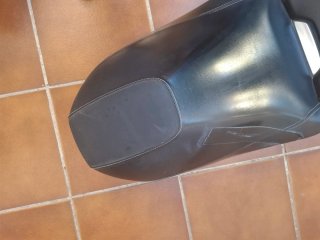 Asiento Yamaha Xmax 125/300/400 Roto