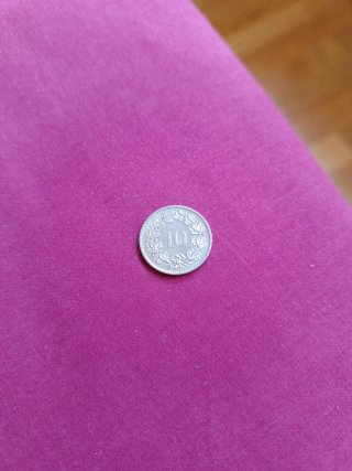 Moneda Suiza 1977