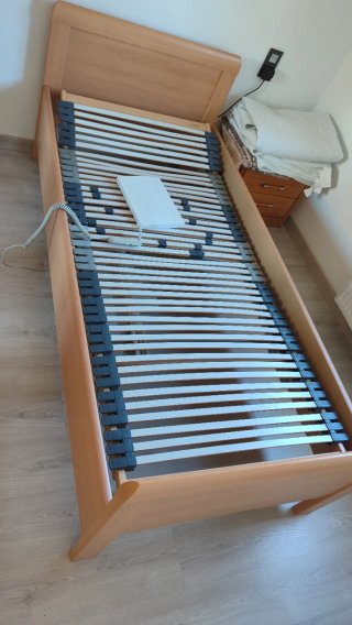 Cama articulada eléctrica Dewert
