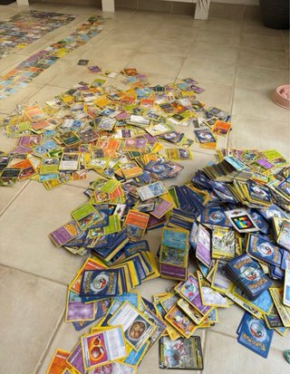 Cartas Pokémon Variadas