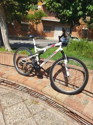 Bicicleta Montaña Doble Suspensión