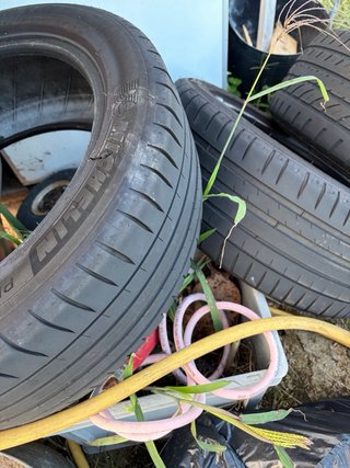 Neumático Michelin Pilot Sport 4 215/50 ZR17 95Y
