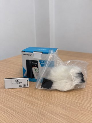 Sony ZV-1 Blanca + Batería Extra y SD