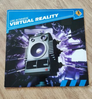 Vinilo Virtual Reality - Love in Paradise