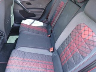 Volkswagen Golf GTI TCR 2.0 TSI 213kW(290CV) DSG