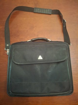 Portátil Compaq nx9010 + funda + ratón + cargador