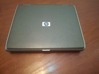 Portátil Compaq nx9010 + funda + ratón + cargador