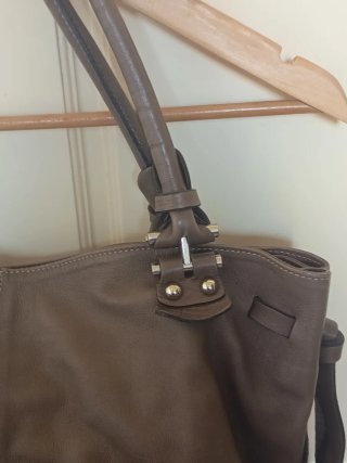 Precioso Bolso de piel