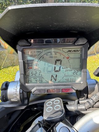 Honda X-ADV 750 Gris