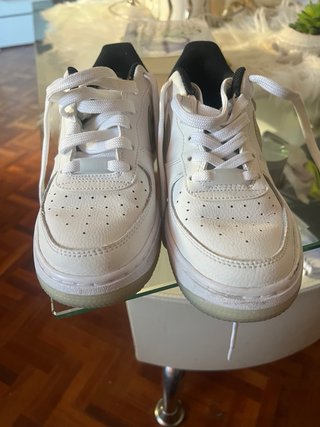 Zapatillas Nike Air Force 1 Blancas Doradas