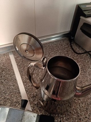 Cafetera italiana mas tetera acero inox .
