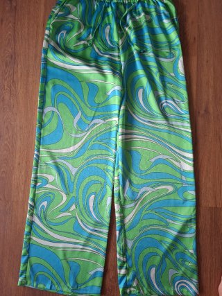 Pantalones anchos estampado psicodélico