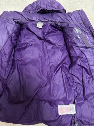 Abrigo Nike Morado y Blanco