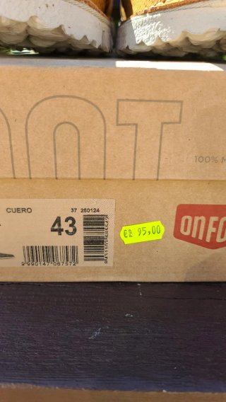 Sandalias de piel marrón para hombre