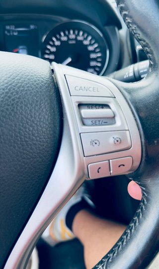 Nissan Pulsar 2015